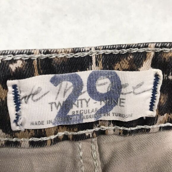 WE THE FREE People Wide Flare Jean Women 29 Reg (26x30) Leopard Print Stretch - Picture 10 of 16